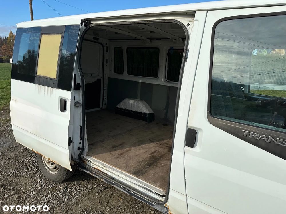 Ford Transit - 11