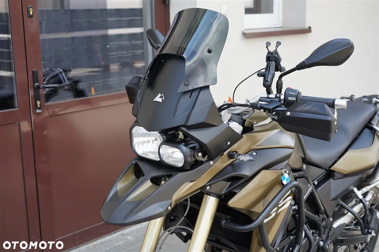 BMW F - 29