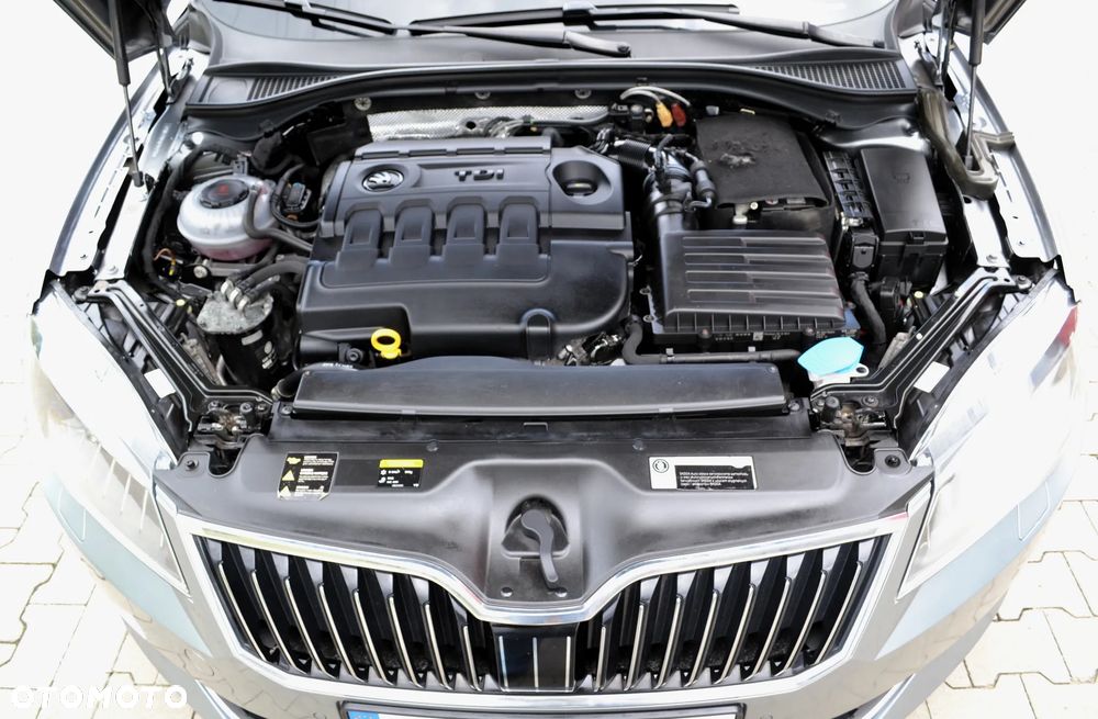 Skoda Superb 2.0 TDI Sportline DSG - 37