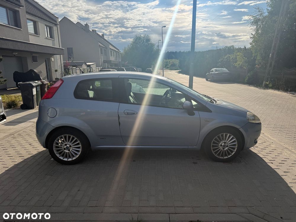 Fiat Punto 1.3 JTD Multijet Active - 11