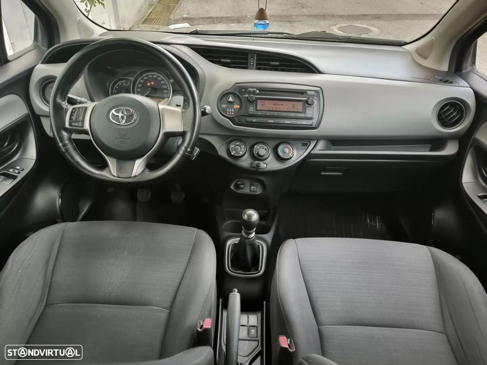 Toyota Yaris 1.4 D-4D ACtive+AC - 7