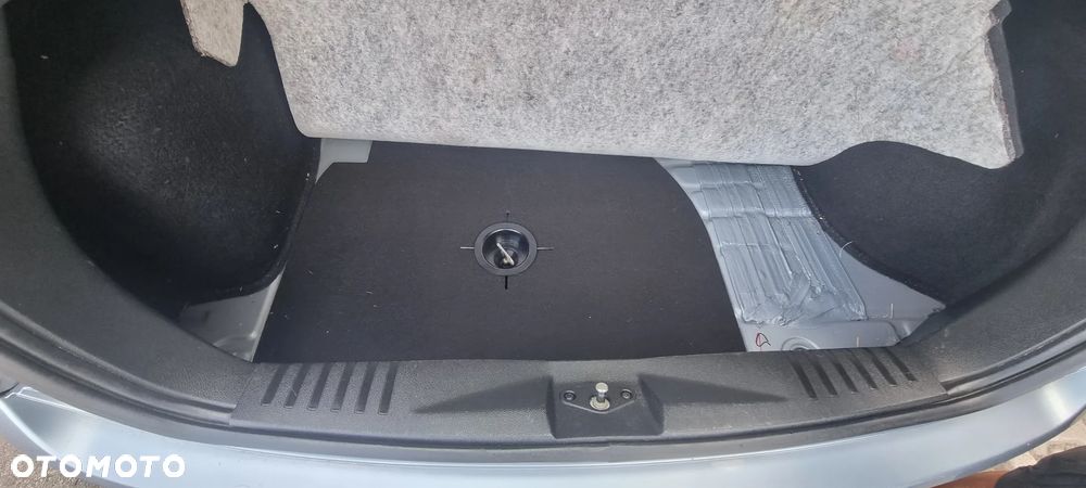 Ford Fiesta 1.3 Style - 11