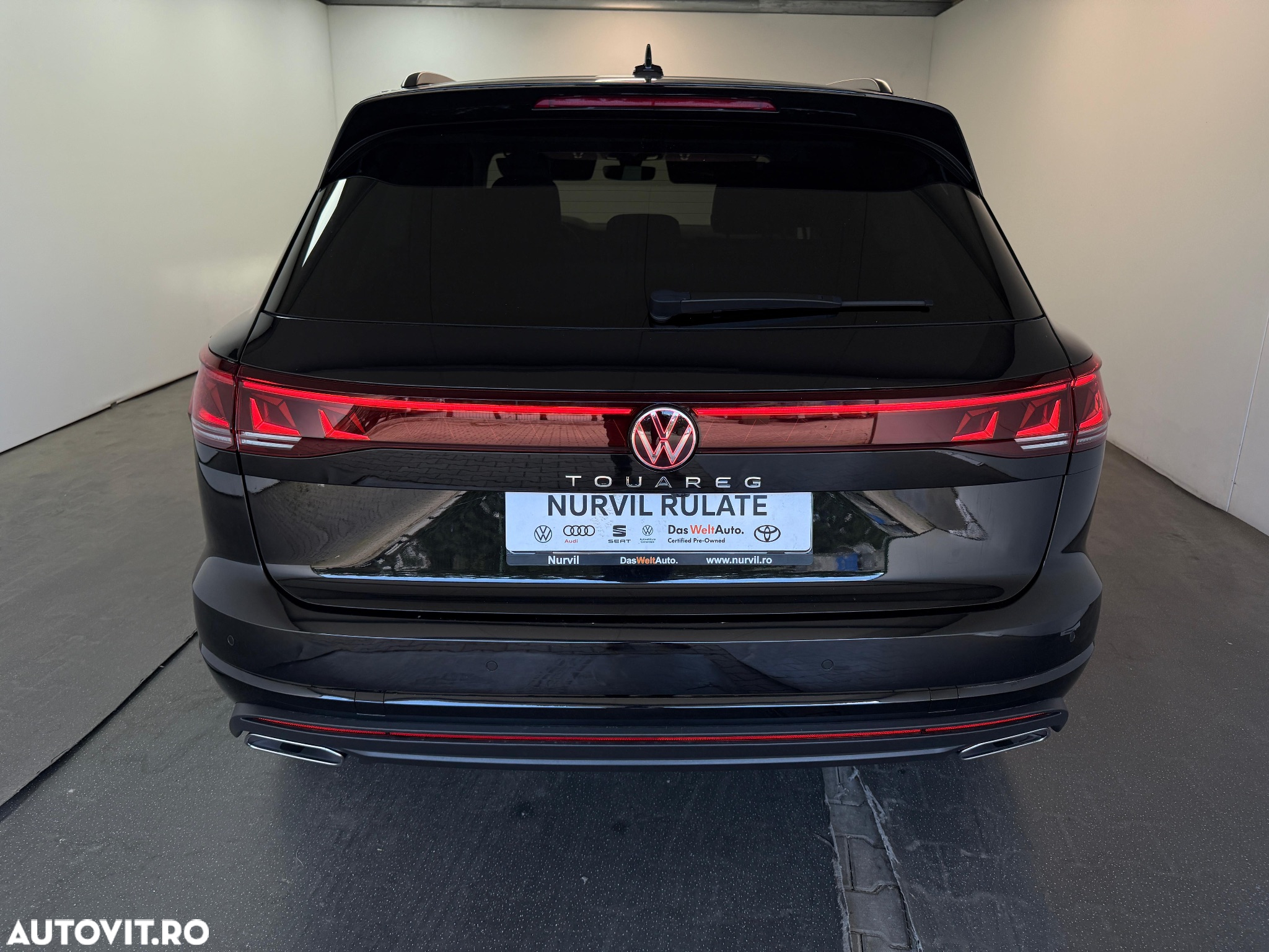 Volkswagen Touareg V6 TDI 4MOTION Elegance - 22