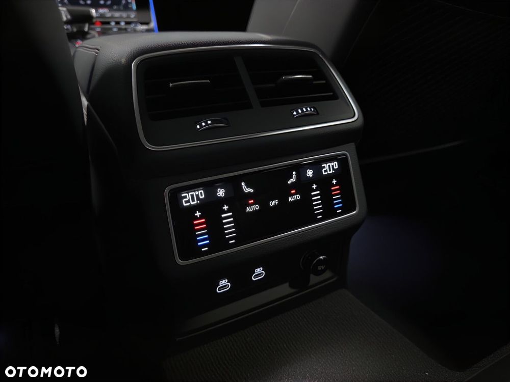 Audi A6 Allroad - 34
