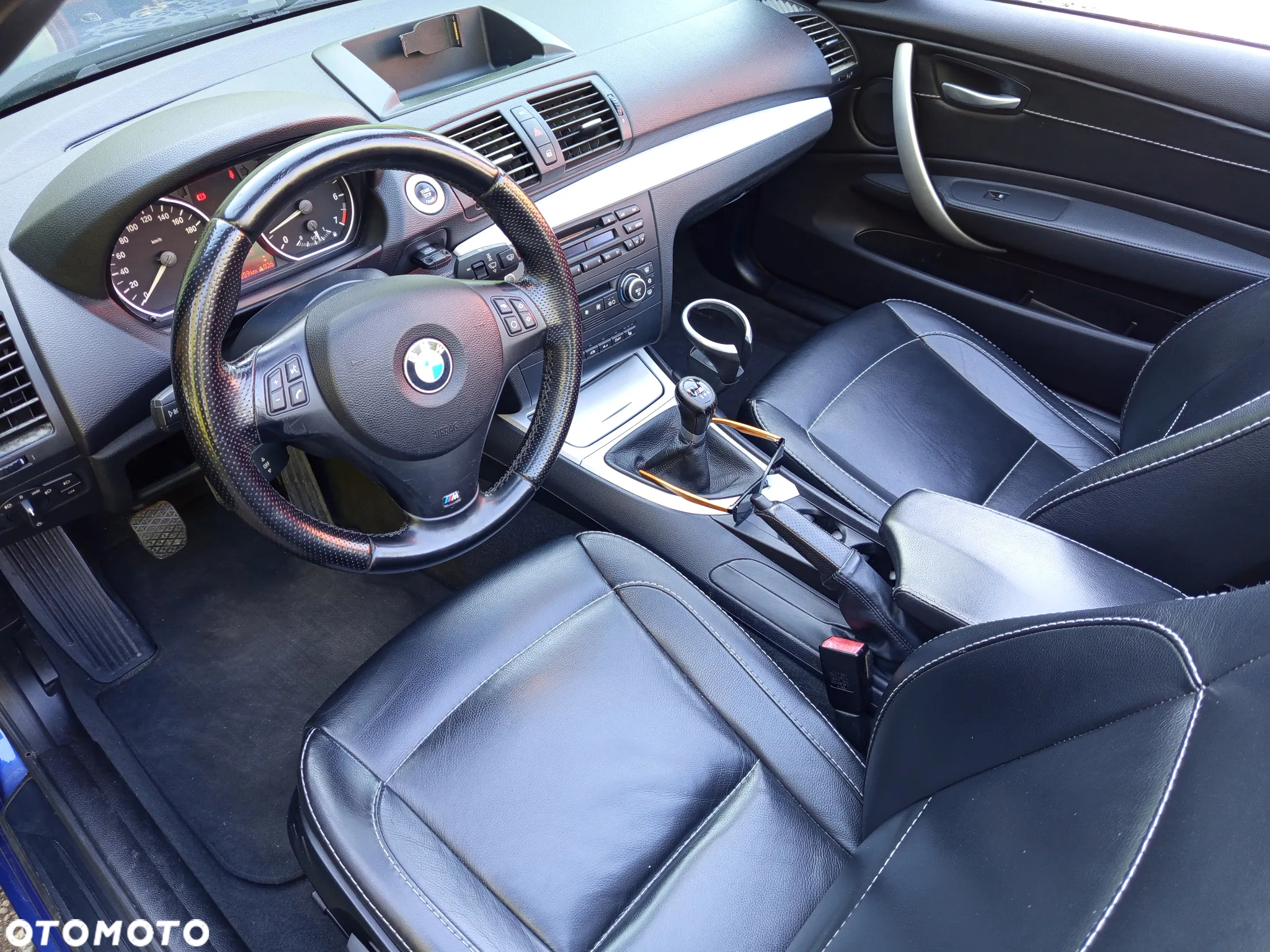 BMW Seria 1 118i - 24