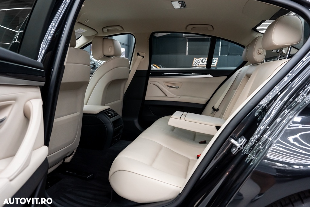 BMW Seria 5 520d Aut. - 17