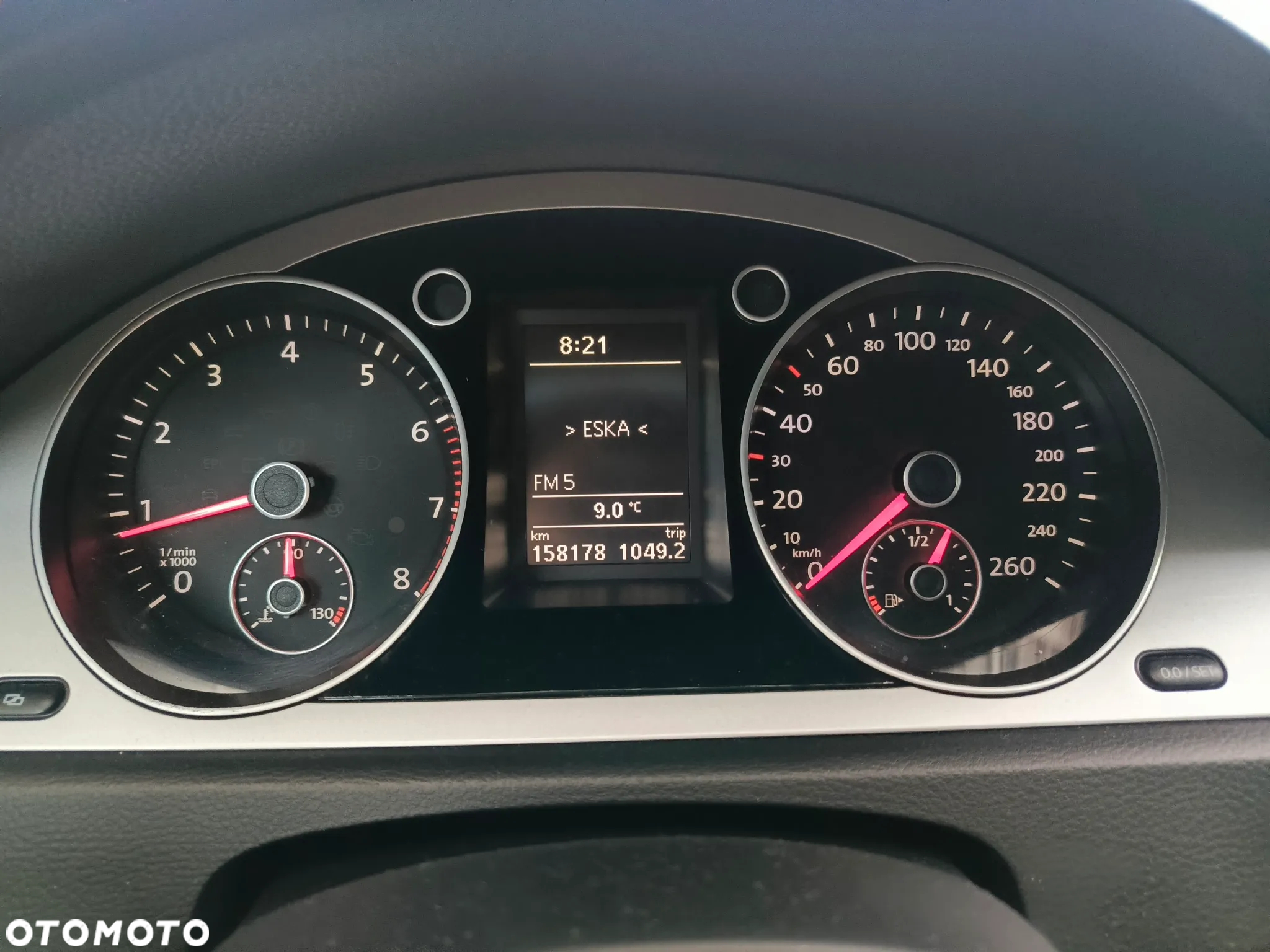 Volkswagen Passat 1.8 TSI Comfortline - 14