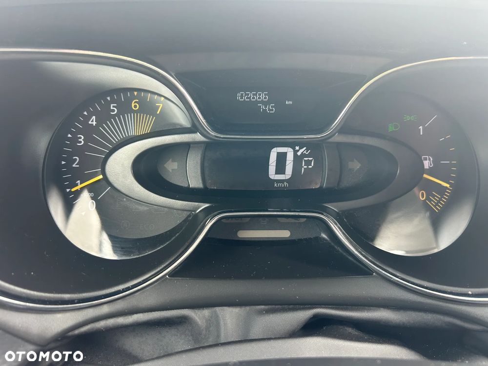 Renault Captur ENERGY TCe 120 EDC LIMITED - 33
