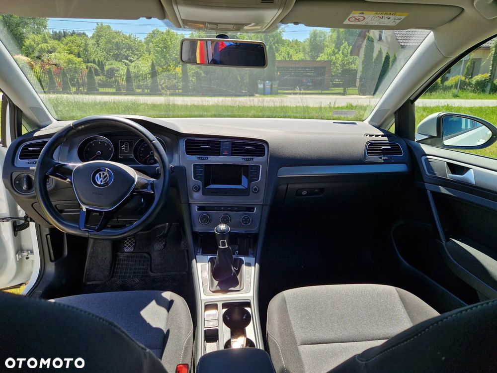 Volkswagen Golf 1.2 TSI BMT Trendline - 13
