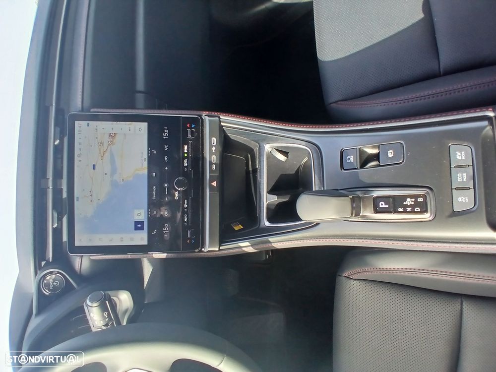 Lexus LBX Elegant - 14