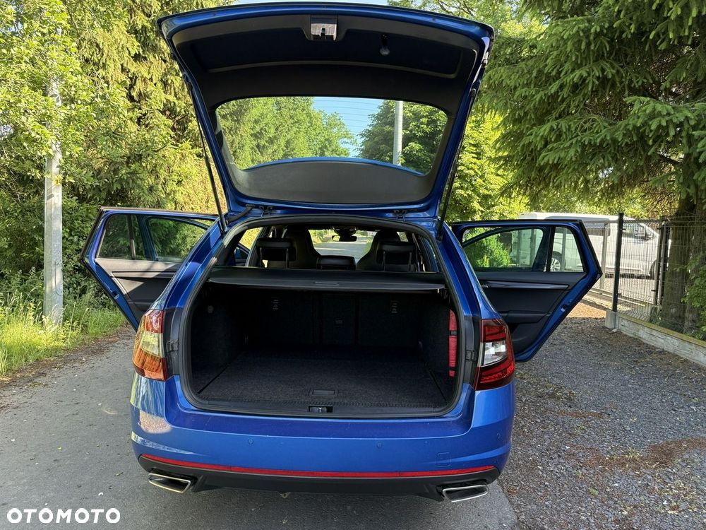 Skoda Octavia 2.0 TDI RS - 11