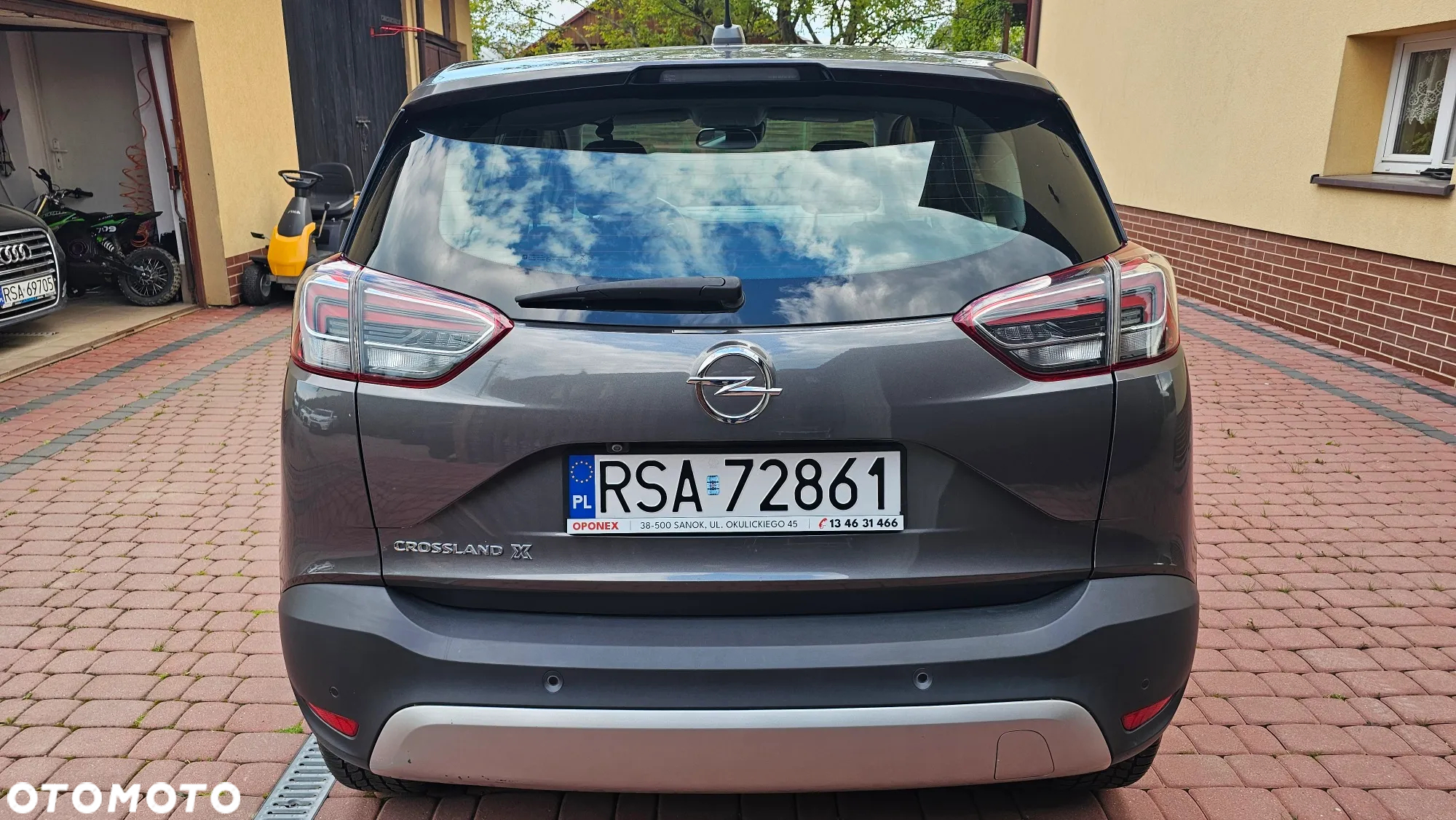 Opel Crossland X - 22