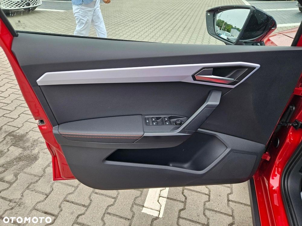 Seat Arona - 12