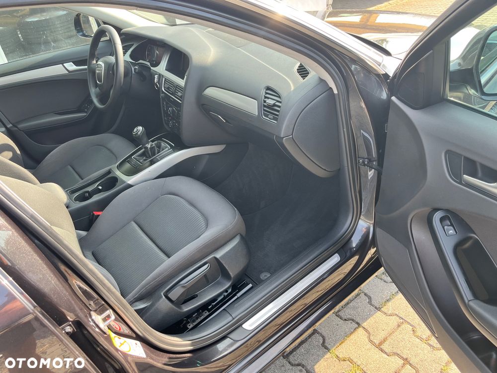 Audi A4 Avant 2.0 TDI DPF Attraction - 8