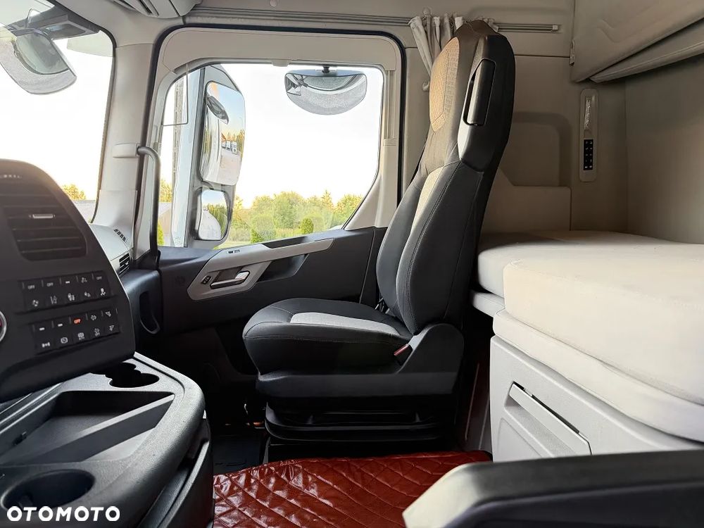 Ford F-MAX 500 / STANDARD / 2023 / KRAJOWY / MAŁY PRZEB./ RETARDER / OKAZ / FULL LED / B.ZADBANY / STAN FABRYCZNY / SALON POLSKA / - 22