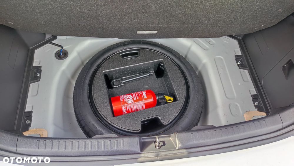 Toyota Yaris Hybrid 1.5 Active - 17