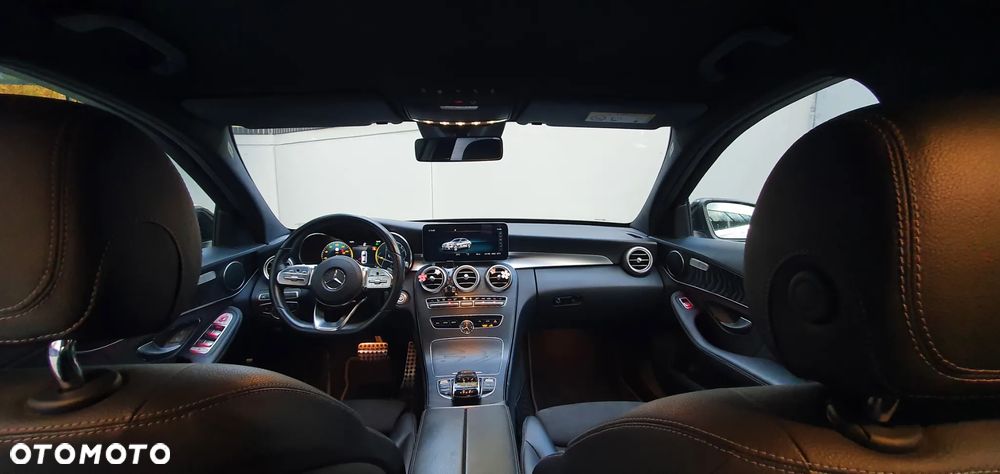 Mercedes-Benz Klasa C 220 d 9G-TRONIC - 30