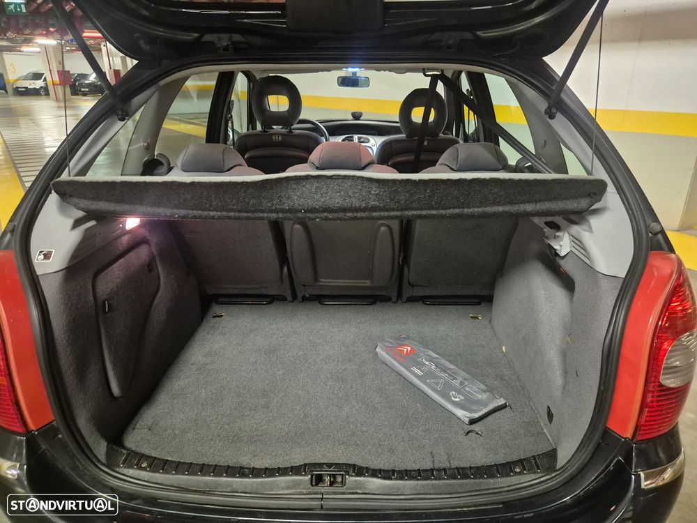 Citroën Xsara Picasso 1.6 HDi Exclusi. - 28
