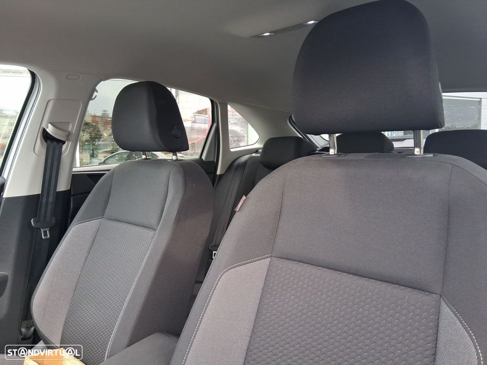 VW Taigo 1.0 TSI Urban - 13