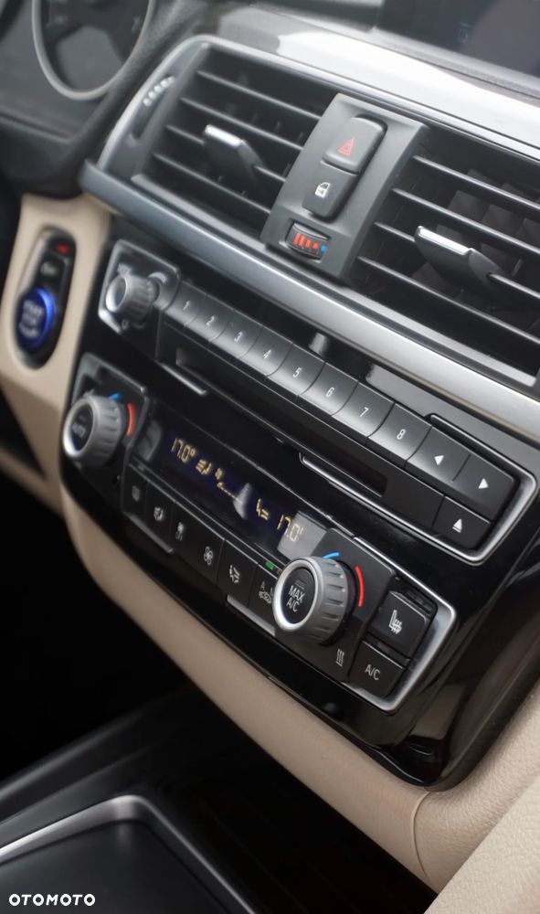 BMW Seria 3 328i - 11