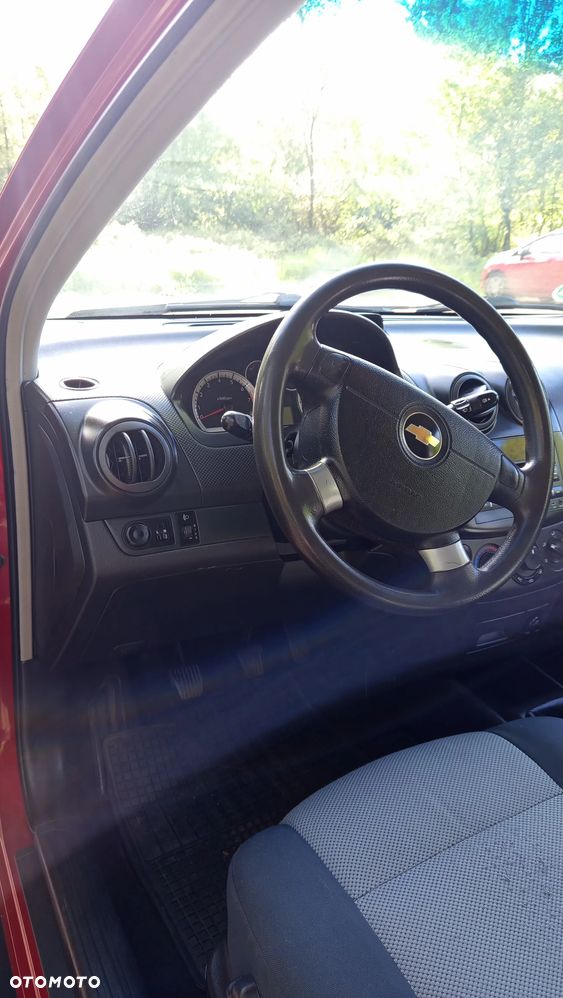 Chevrolet Aveo 1.2 LS - 15