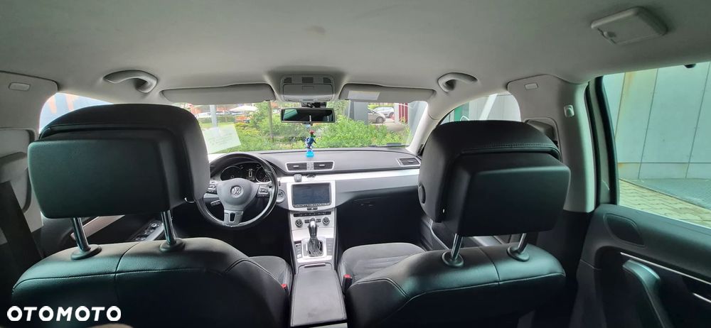 Volkswagen Passat 2.0 TDI Highline DSG - 10