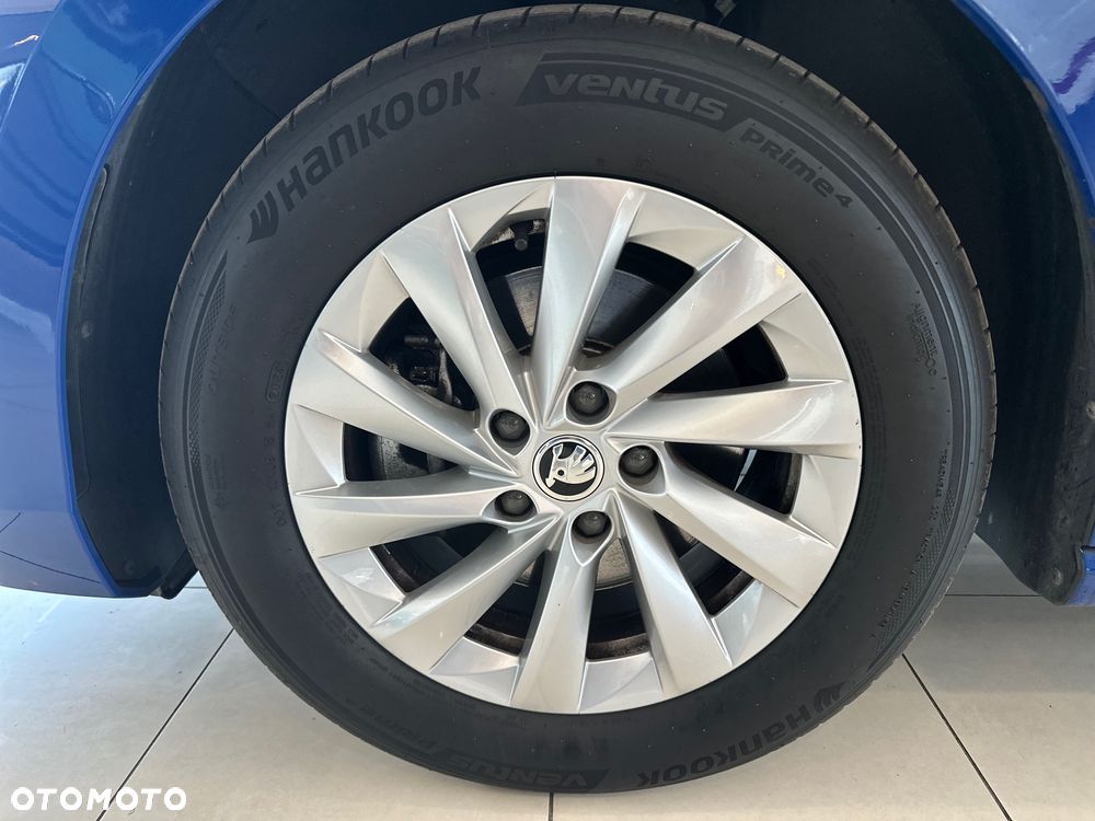 Skoda Superb 1.5 TSI Ambition DSG - 8