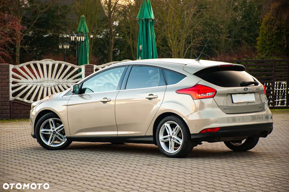 Ford Focus - 7