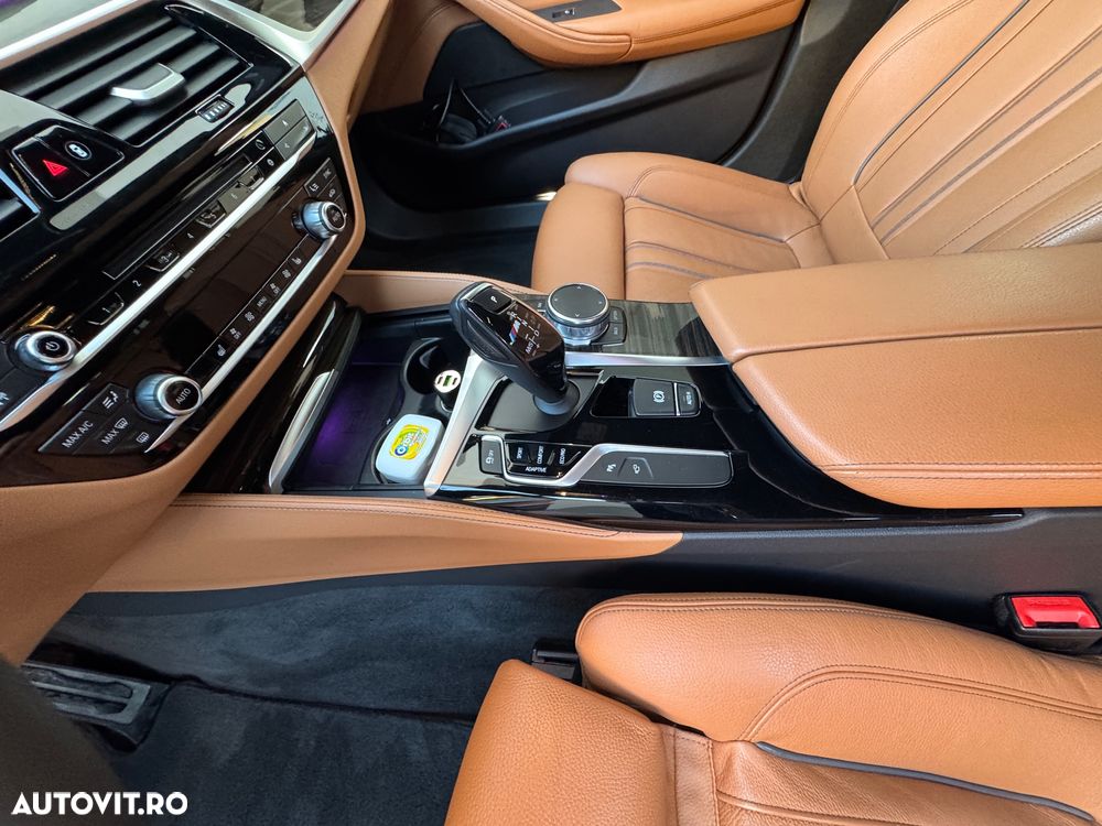 BMW Seria 5 520d Aut. M Sport Edition - 4