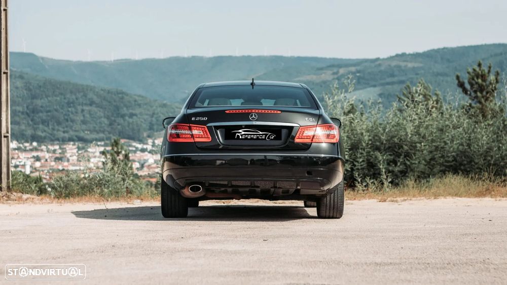 Mercedes-Benz E 250 - 4
