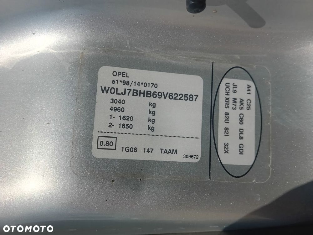 Opel Vivaro L1H1 2.7t - 25