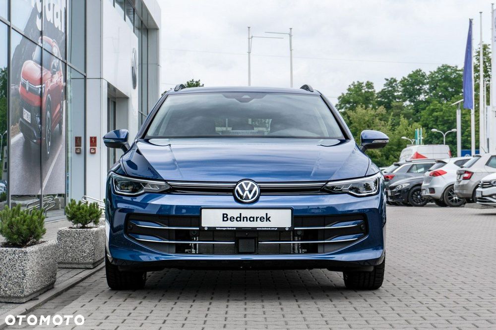 Volkswagen Golf - 4