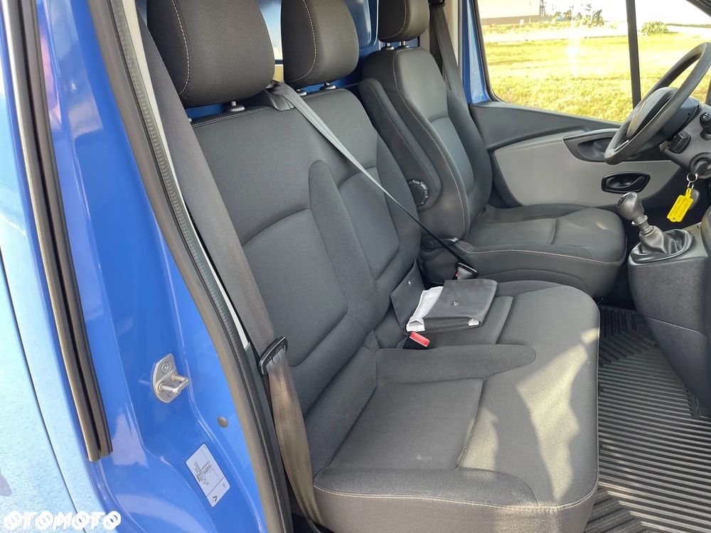 Renault Trafic - 17