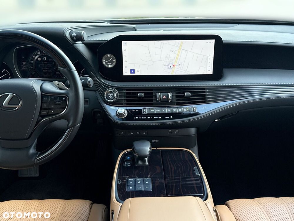 Lexus LS - 23