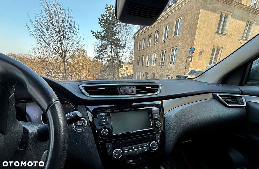 Nissan Qashqai 1.3 DIG-T N-Connecta - 6