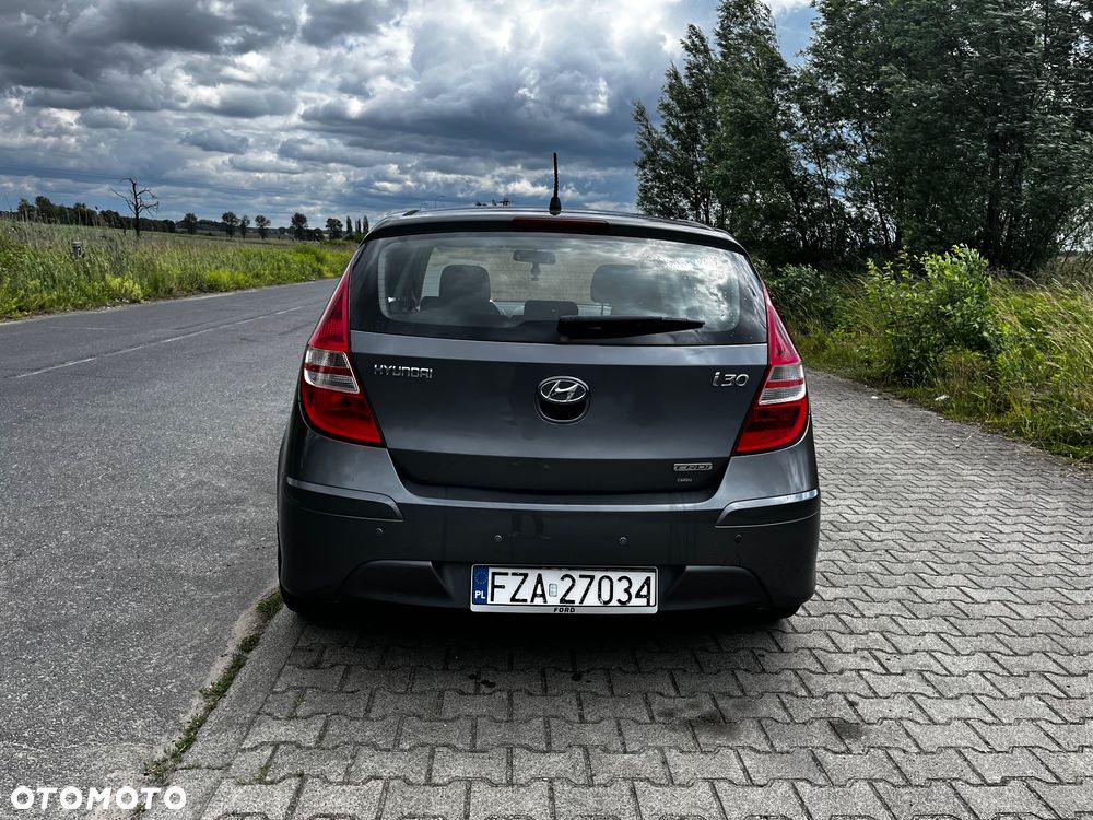 Hyundai i30 1.6 CRDi Base - 4