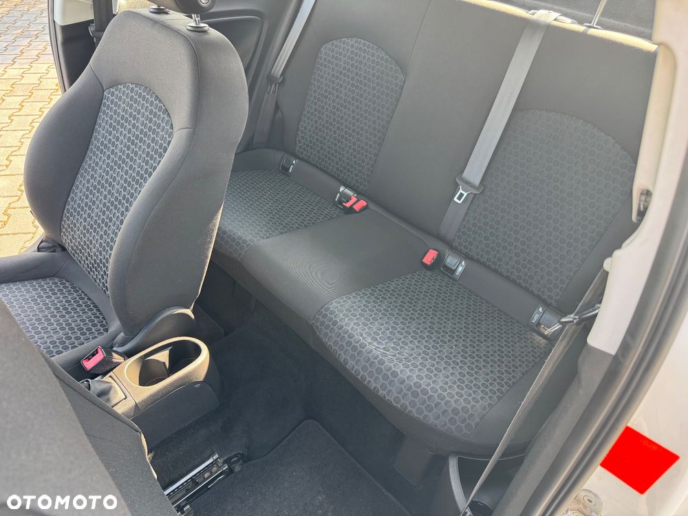 Opel Corsa 1.2 Active - 11