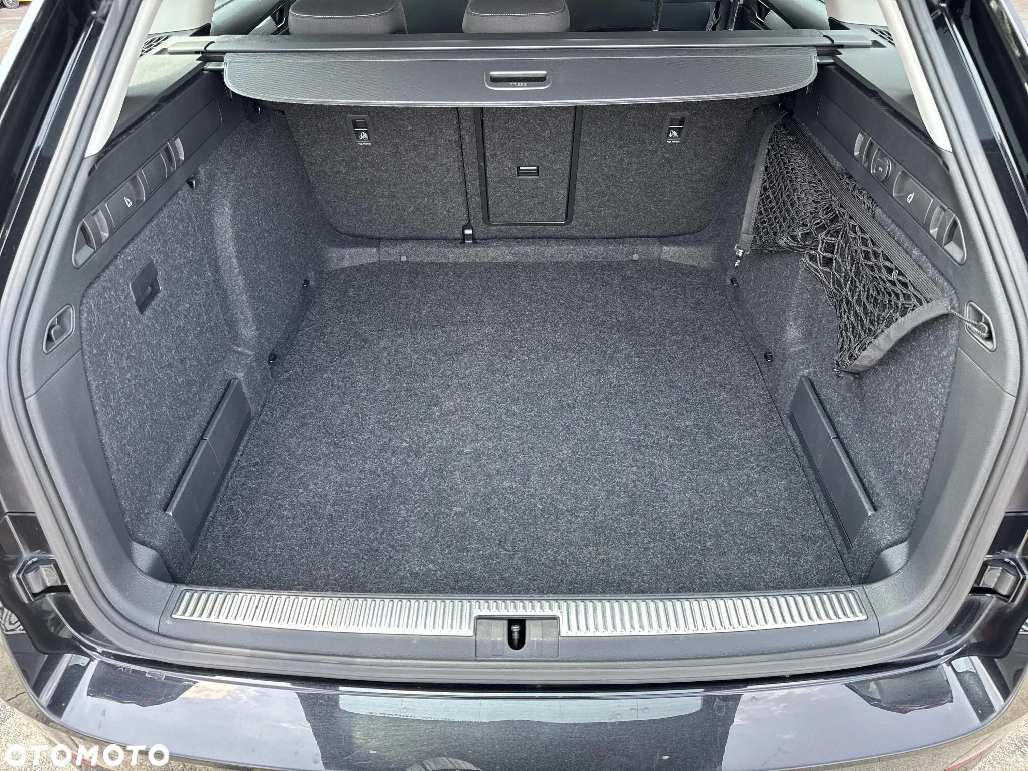 Skoda Superb 2.0 TSI Ambition DSG - 24
