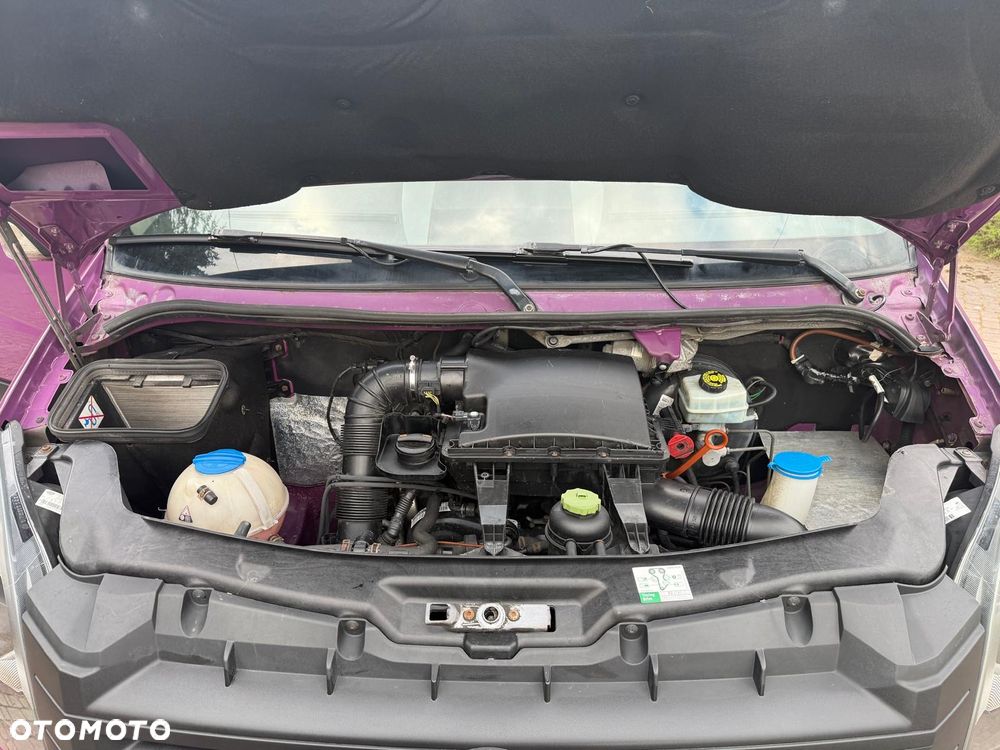 Volkswagen Crafter - 21