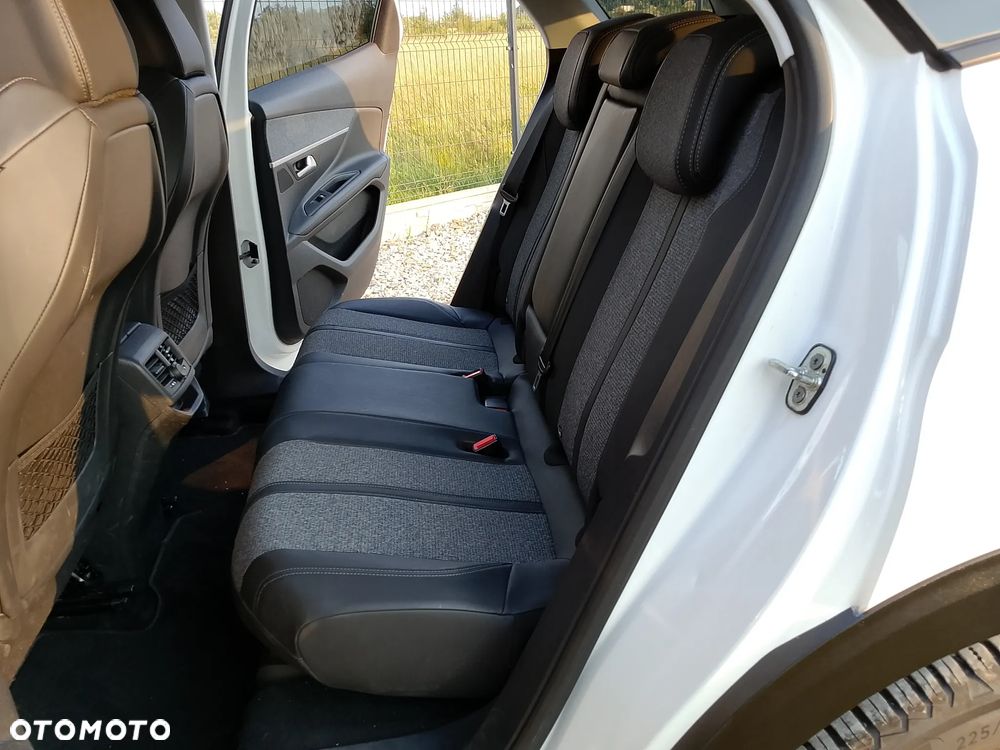 Peugeot 3008 - 24