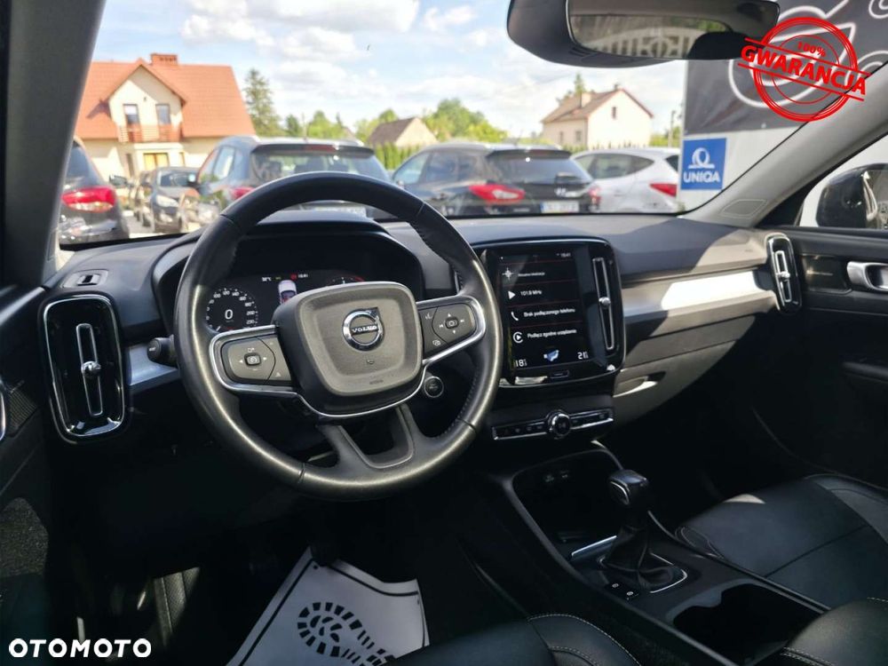 Volvo XC 40 - 25