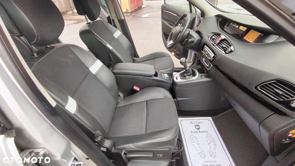 Renault Scenic 1.4 16V TCE Bose Edition - 10