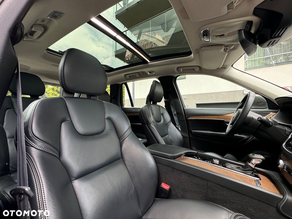 Volvo XC 90 D5 AWD Geartronic Inscription - 11