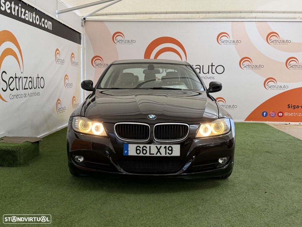 BMW 320 d Line Sport - 3