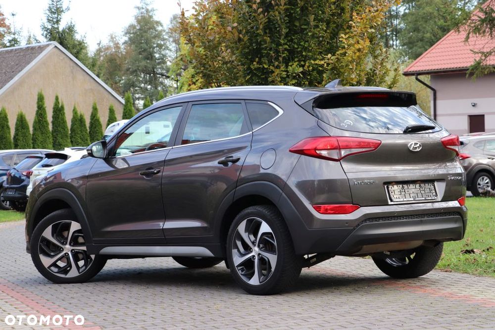 Hyundai Tucson 1.7 CRDI BlueDrive Style 2WD - 3