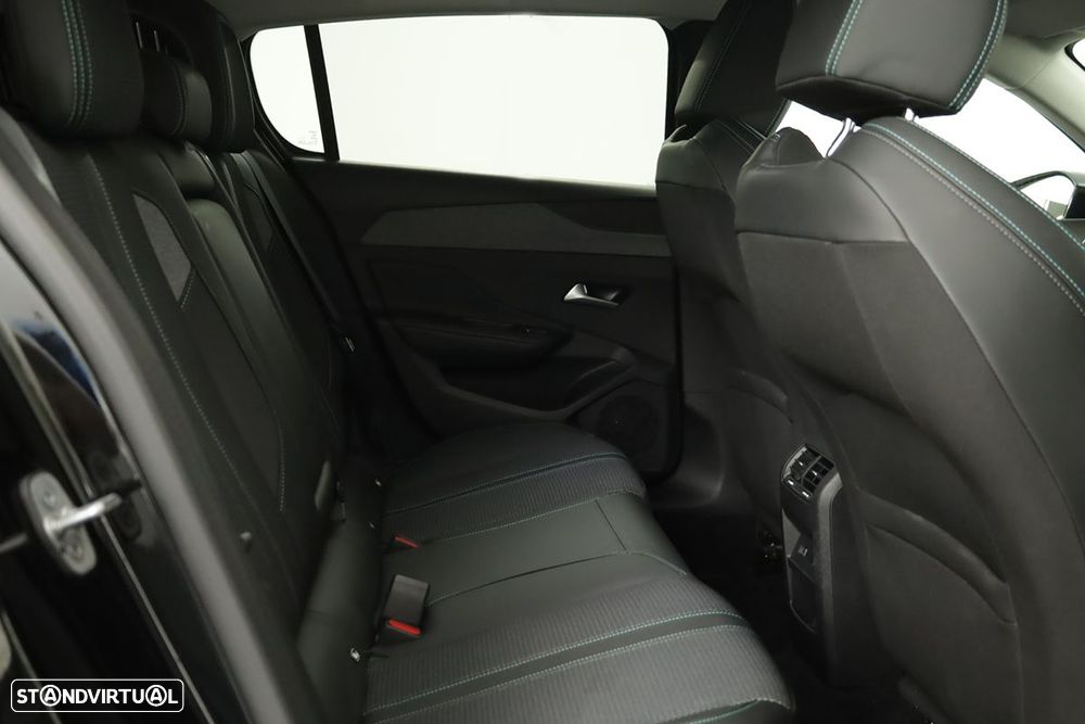 Peugeot 308 1.6 Hybrid Allure Pack e-EAT8 - 22