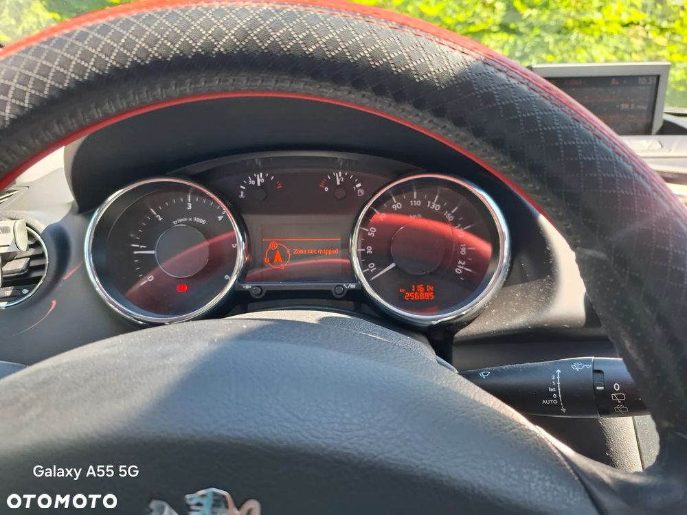 Peugeot 3008 2.0 HDi Active - 8