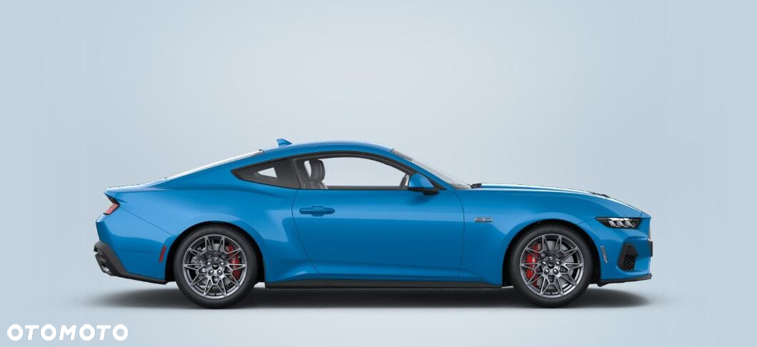 Ford Mustang - 4