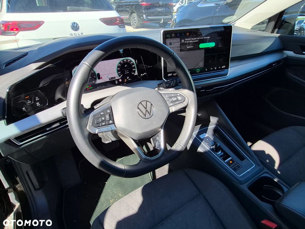 Volkswagen Golf - 13
