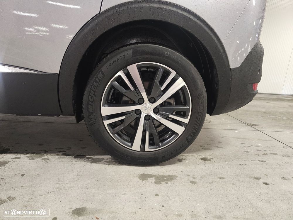 Peugeot 5008 1.2 PureTech Allure EAT8 - 12